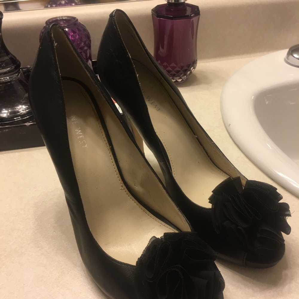 Heels - Picture 5 of 8
